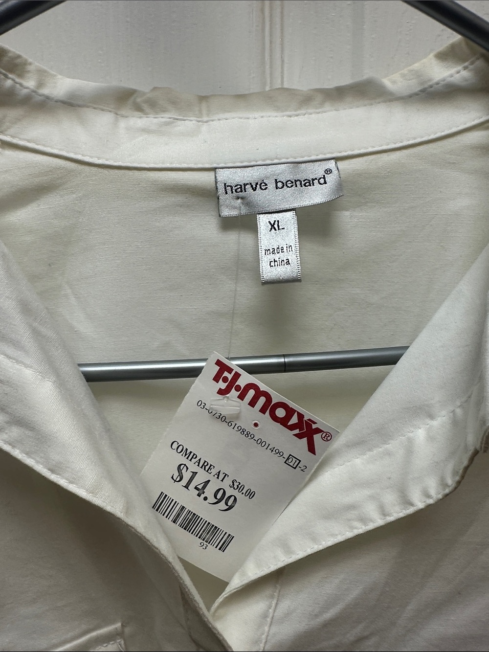 Harve Benard White Button-Up Blouse - Picture 2 of 6